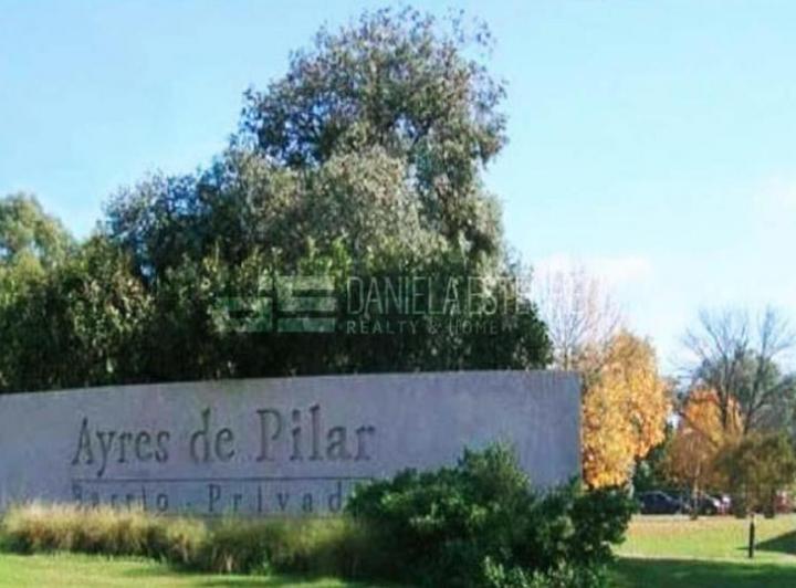 Terreno · 1061m²