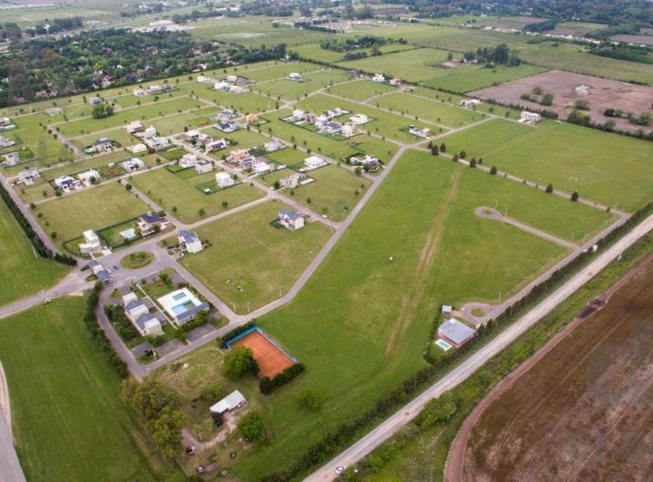 Terreno · 600m²