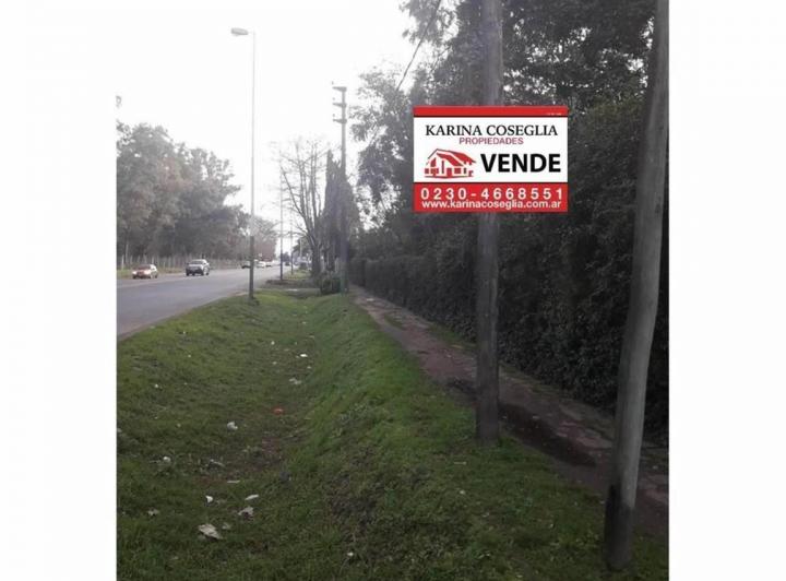 Terreno · 790m²