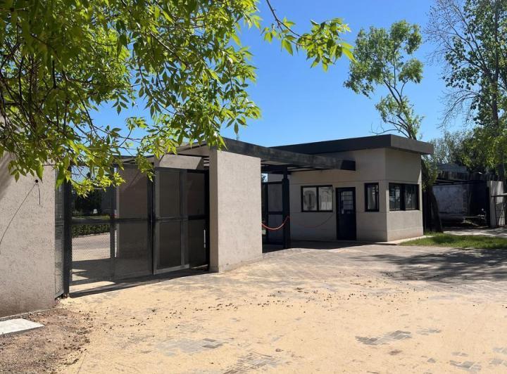 Terreno · 1048m²