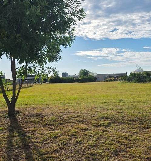 Terreno · 935m²