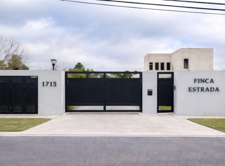 Terreno · 384m²