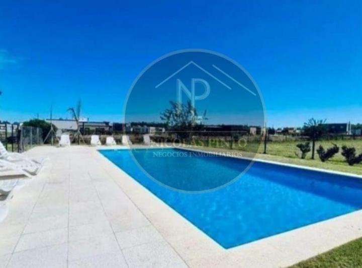 Terreno · 640m²