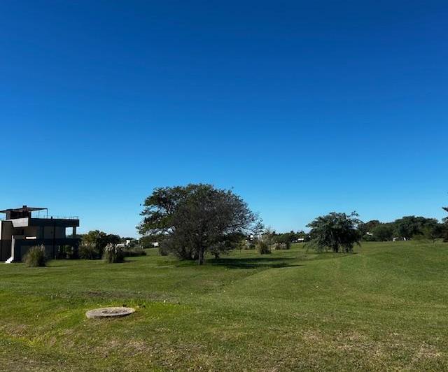 Terreno · 2282m²