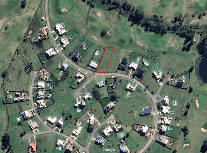 Terreno · 1227m²