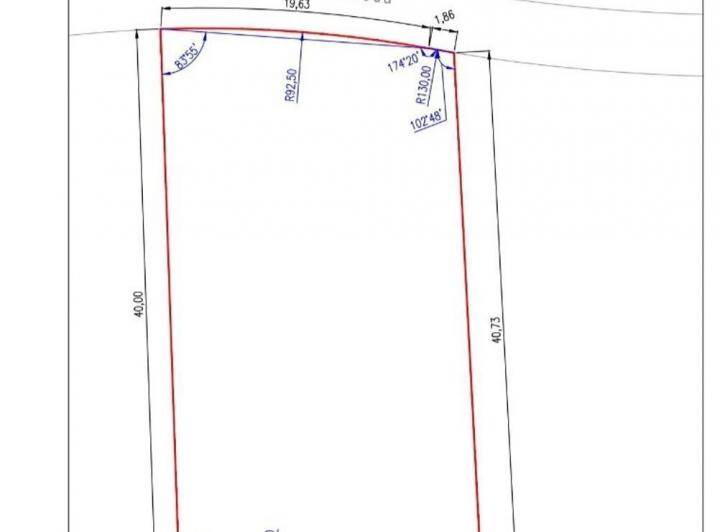 Terreno · 876m²