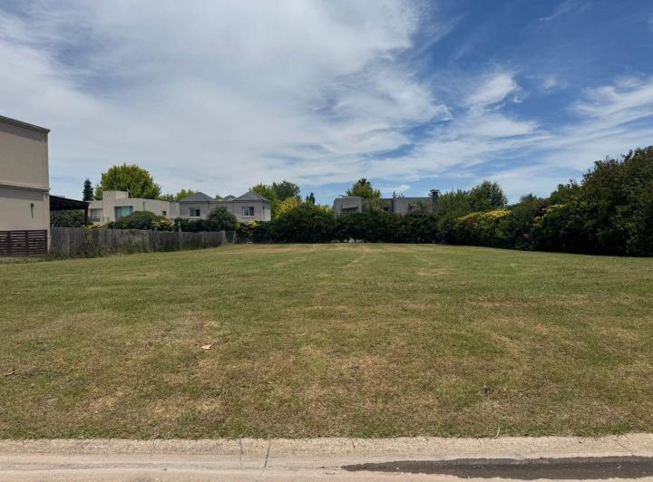 Terreno · 1002m²