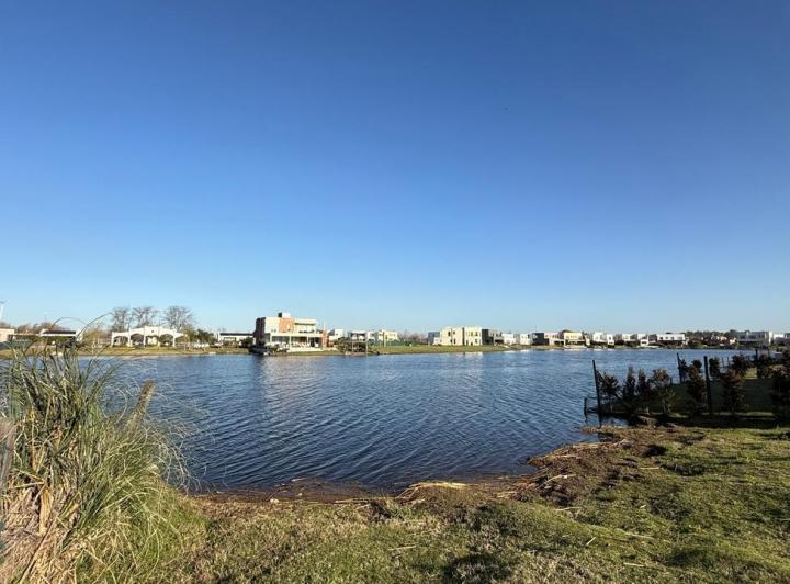 Terreno · 700m²