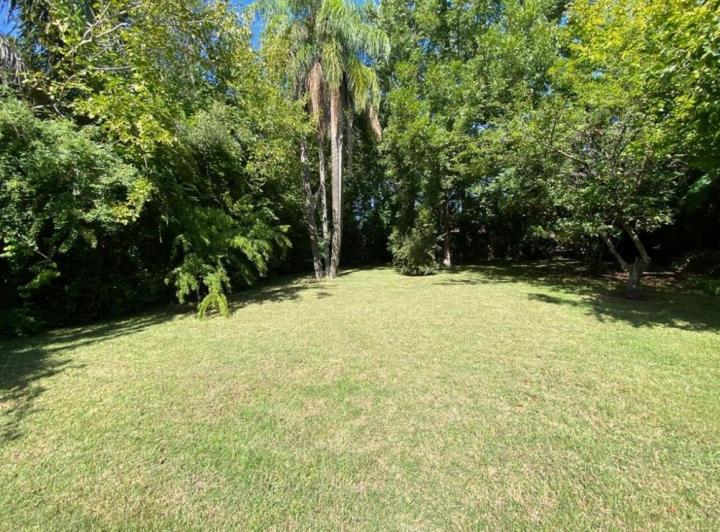 Terreno · 800m²