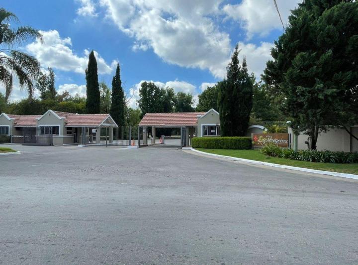 Terreno · 1048m²