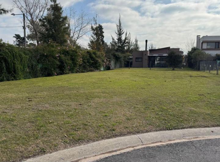 Terreno · 580m²