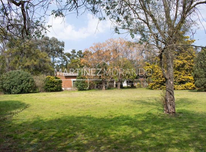Terreno · 700m²