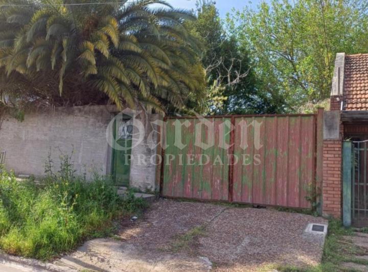 Terreno · 220m²
