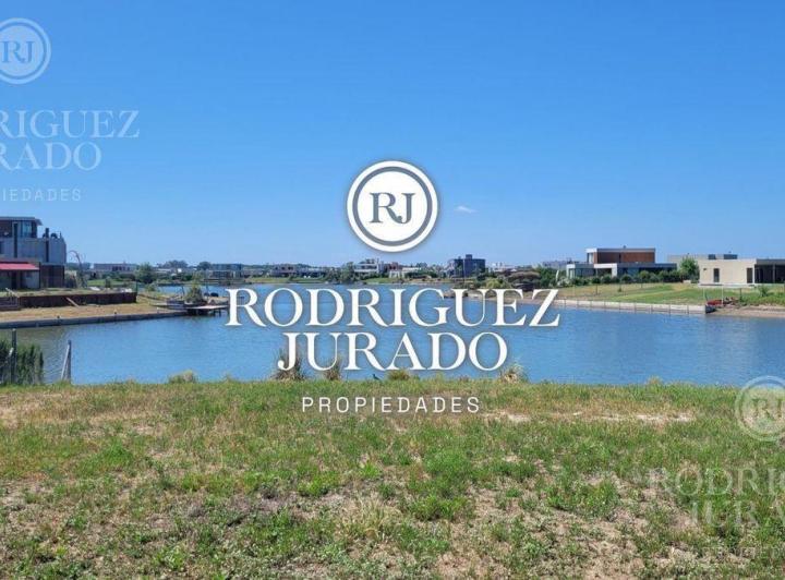 Terreno · 1009m²