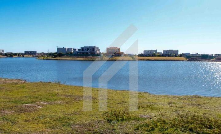 Terreno · 850m²