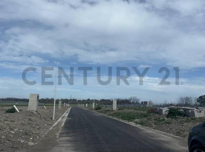 Terreno · 442m²