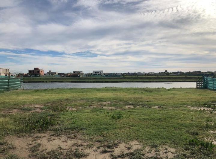 Terreno · 788m²