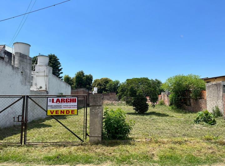 Terreno · 602m²