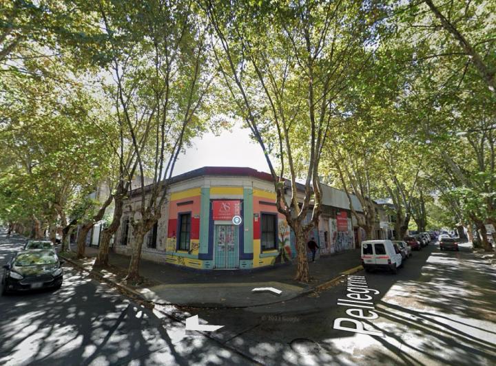 Terreno · 393m²