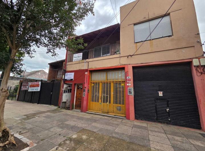 Terreno · 218m²