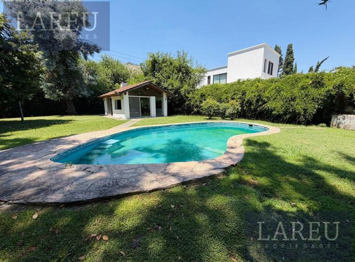 Terreno · 650m²