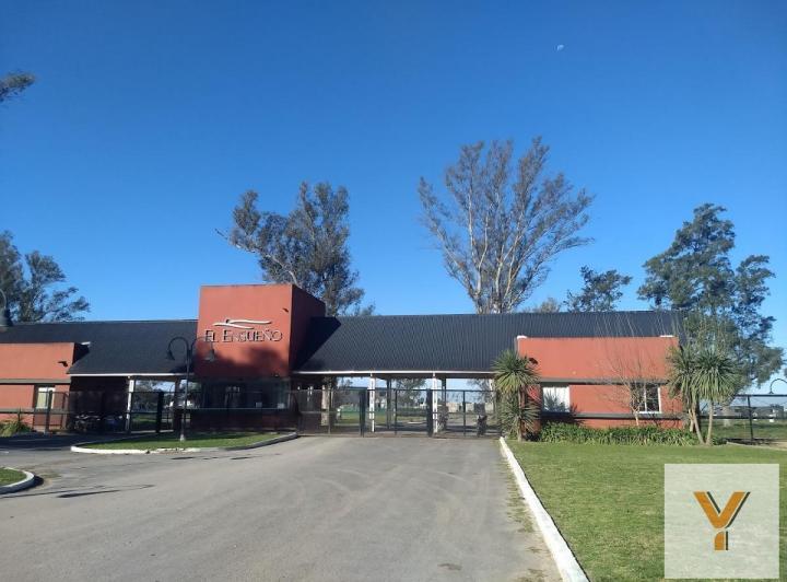 Terreno · 800m²