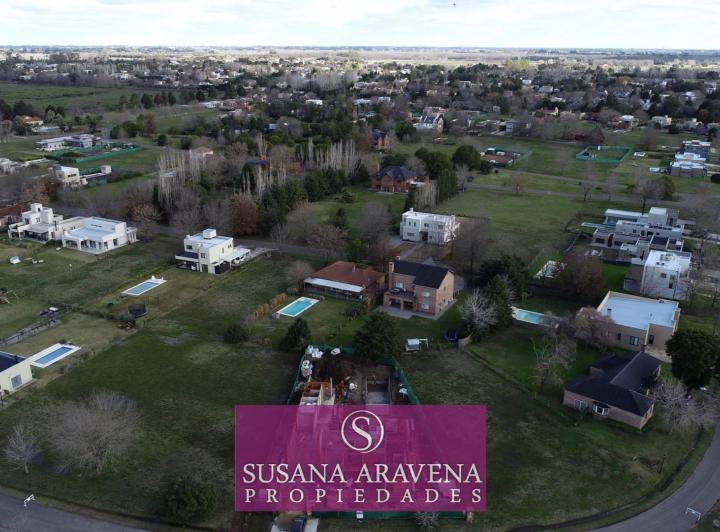 Terreno · 1020m²