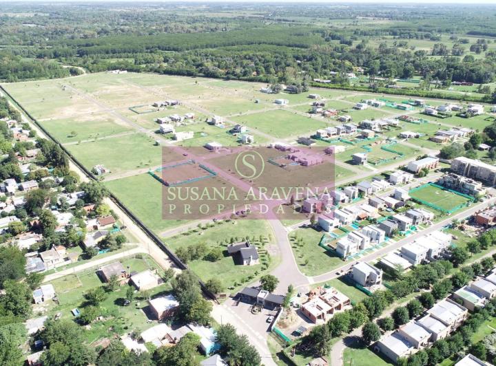 Terreno · 560m²