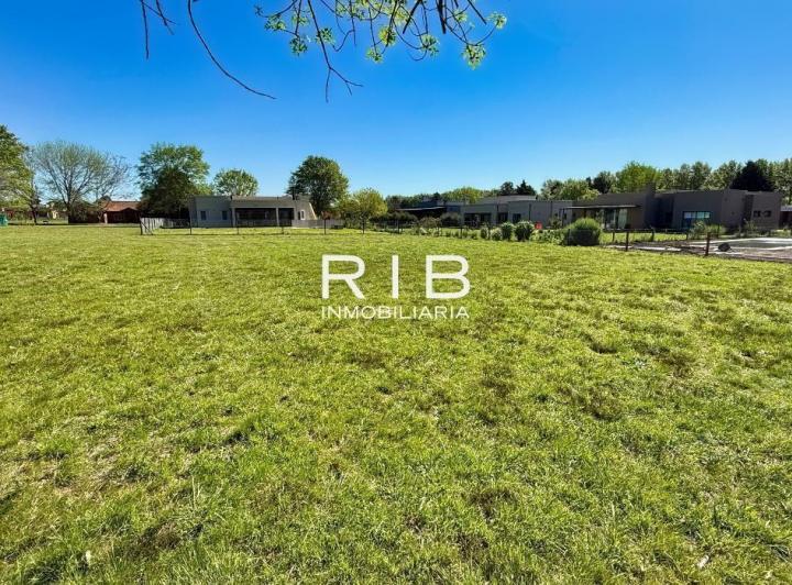 Terreno · 1094m²