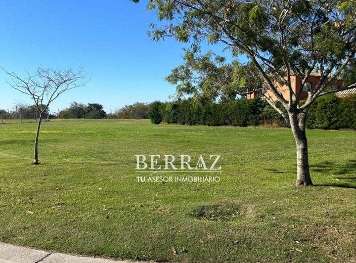 Terreno · 1006m²