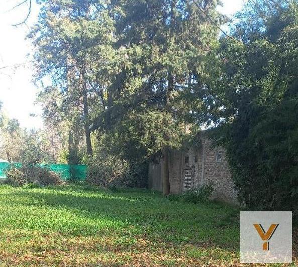 Terreno · 640m²