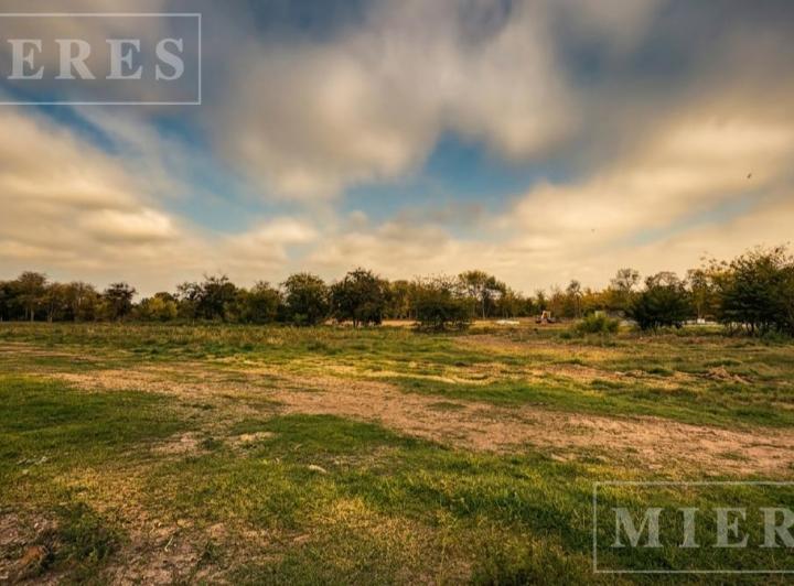 Terreno · 800m²