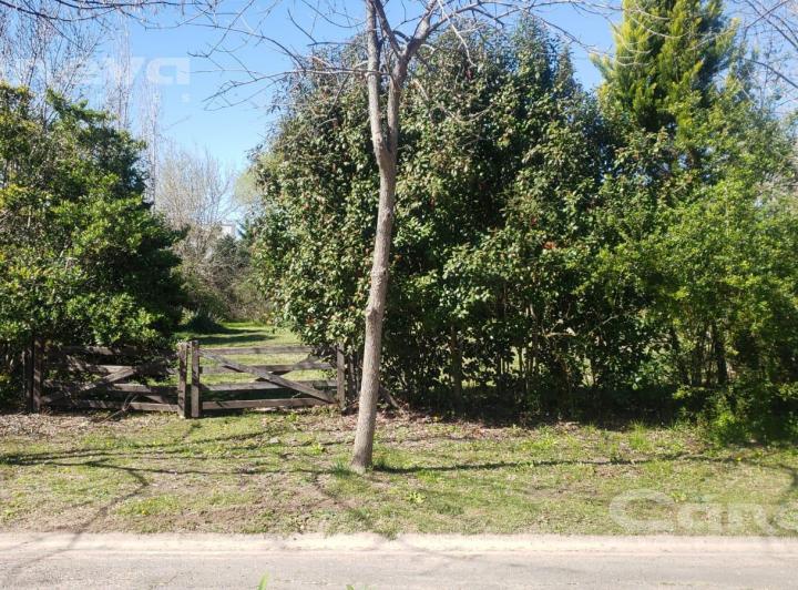 Terreno · 860m²