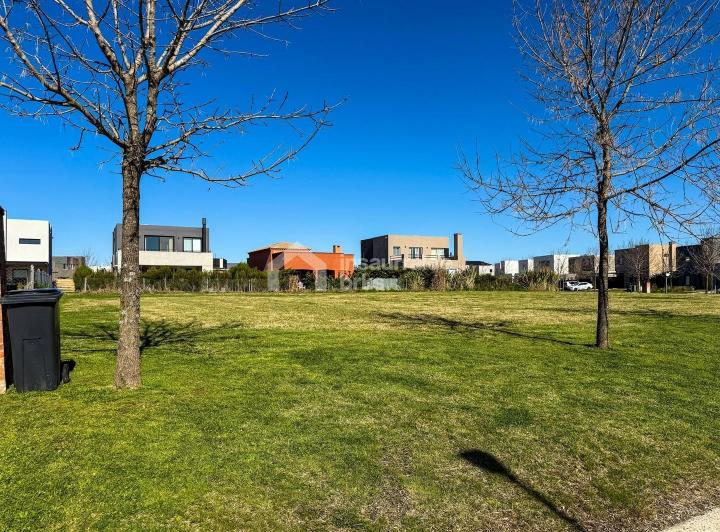Terreno · 550m²