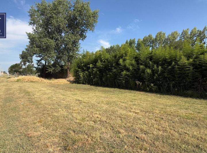Terreno · 380m²