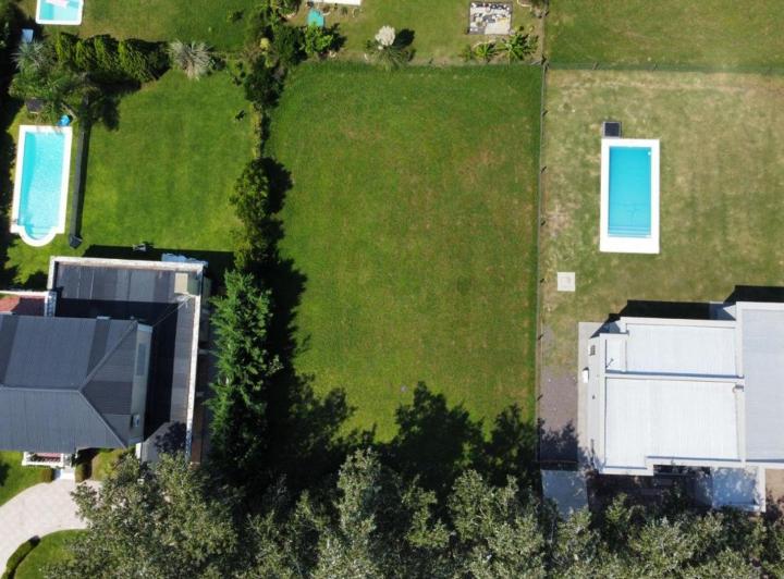 Terreno · 700m²