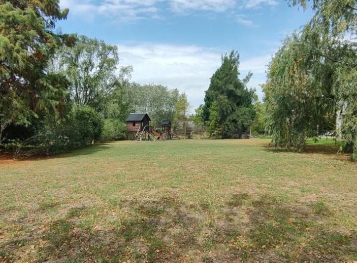 Terreno · 983m²