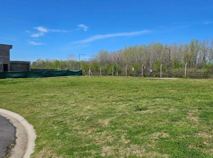 Terreno · 537m²