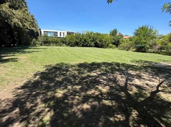 Terreno · 750m²