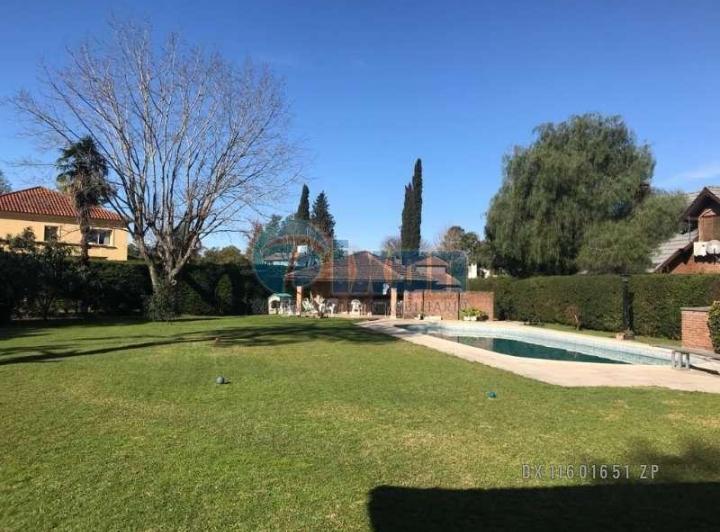 Terreno · 1048m² · 1 Ambiente