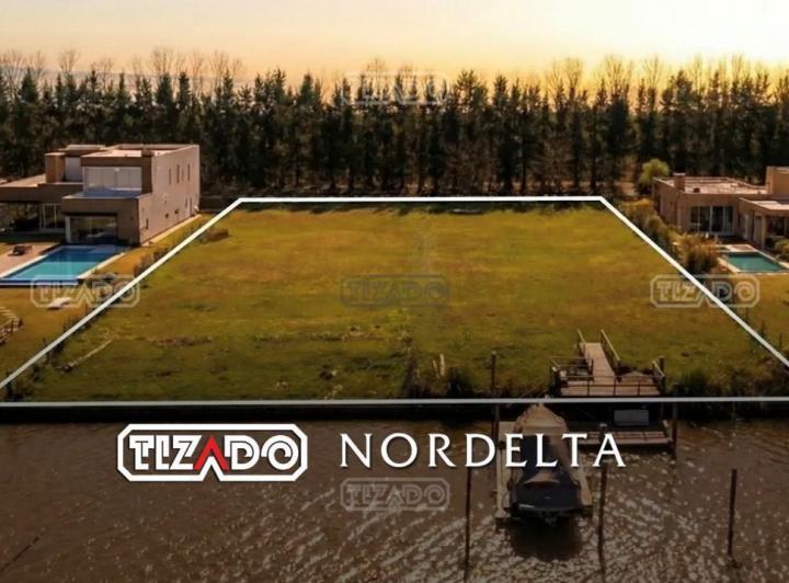 Terreno · 2400m²