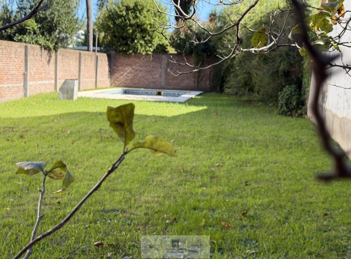 Terreno · 426m²