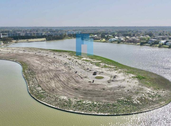 Terreno · 1112m²