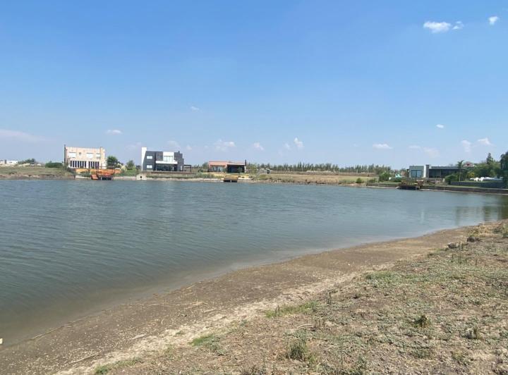 Terreno · 966m²