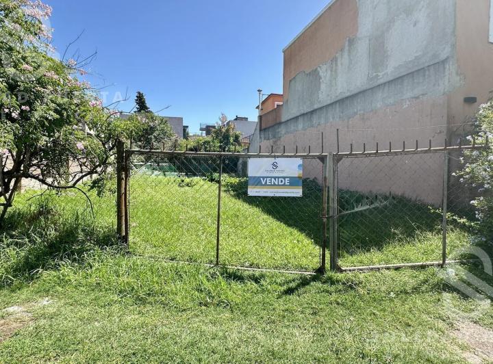 Terreno · 405m²