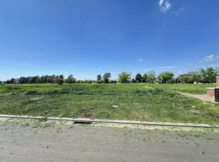 Terreno · 1100m²