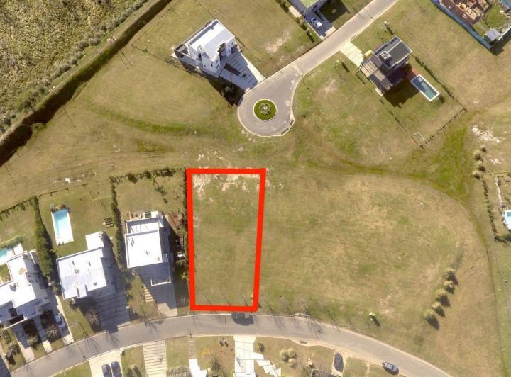 Terreno · 780m²