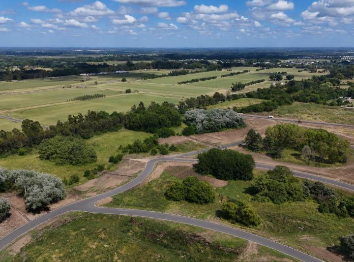 Terreno · 820m²