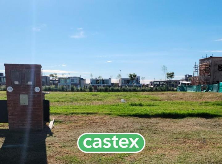 Terreno · 656m²