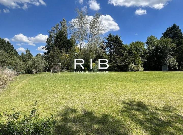 Terreno · 1517m²